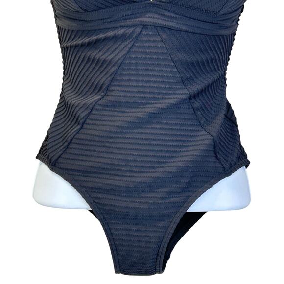 Sea Level Australia Spinnaker Panel Line One-Piece Swimsuit Black Women's 4 NWT - Picture 6 of 13